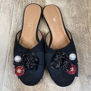 Nanette Lepore Ester Flat Mules Black Embellished Flowers Rare Sz 6
